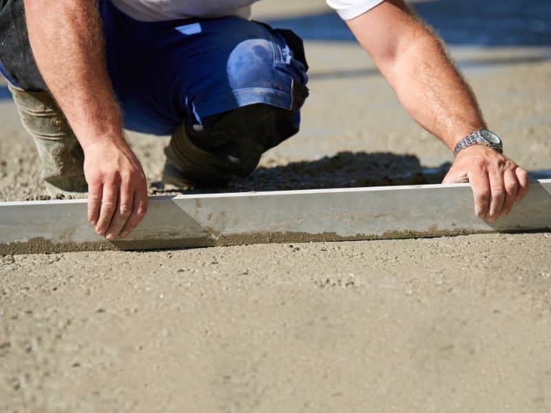 3 atouts de la chape avant la pose de vos carrelages