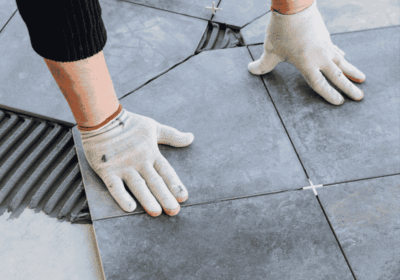 Rachat de crédit rénovation : une solution pour financer la pose d’un nouveau carrelage